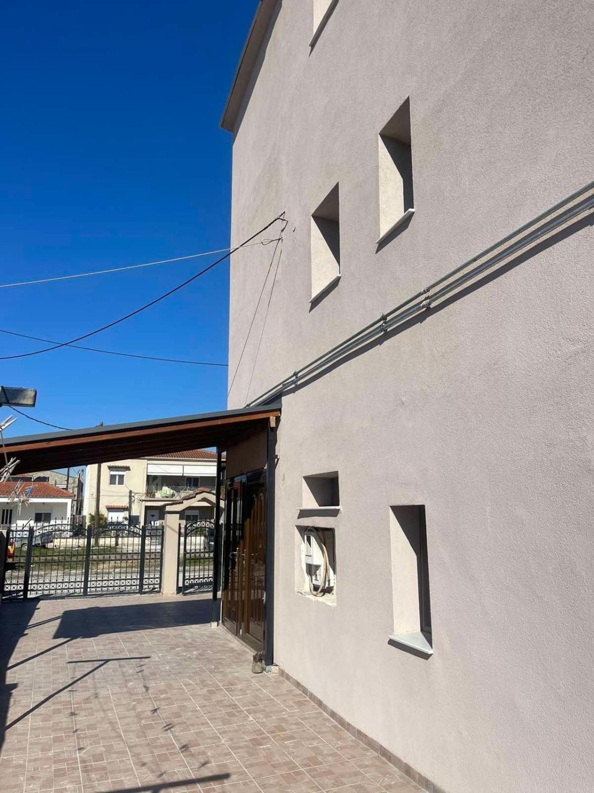 Bright Apartment, Spacious Near The Center Трикала Экстерьер фото